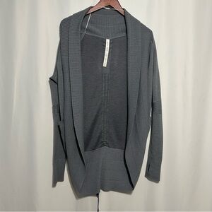 Lululemon Women’s Transformation Wrap Heathered Blurred  Grey/ Coal Sz 6